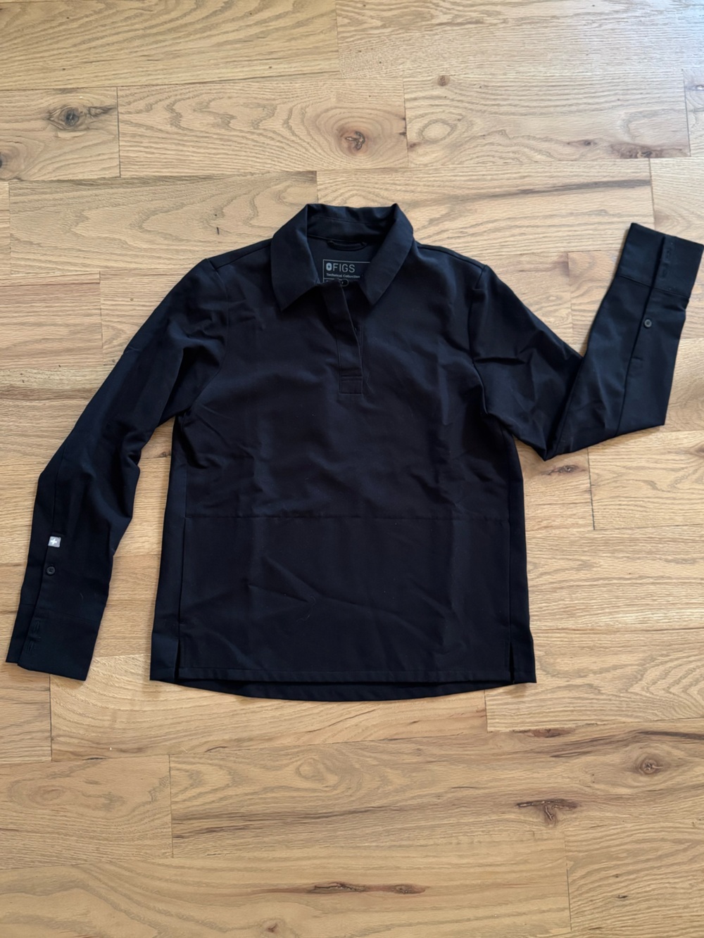 Figs Women’s Black XS Nala Longsleeve Scrub Polo